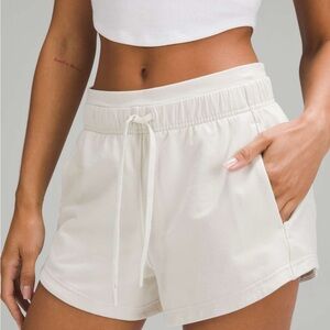 Women's Lululemon Innerglow shorts